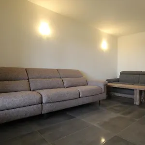Z&a - Spacious Apartment, Close To The Strip Albufeira